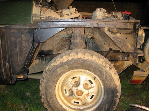 A couple of typical Range Rover rust repairs - Range Rover Forum ...
